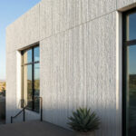 חיפוי חיצוני אלסטי – דמוי סלע מדוקק