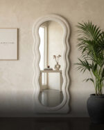 מראה מעוצבת